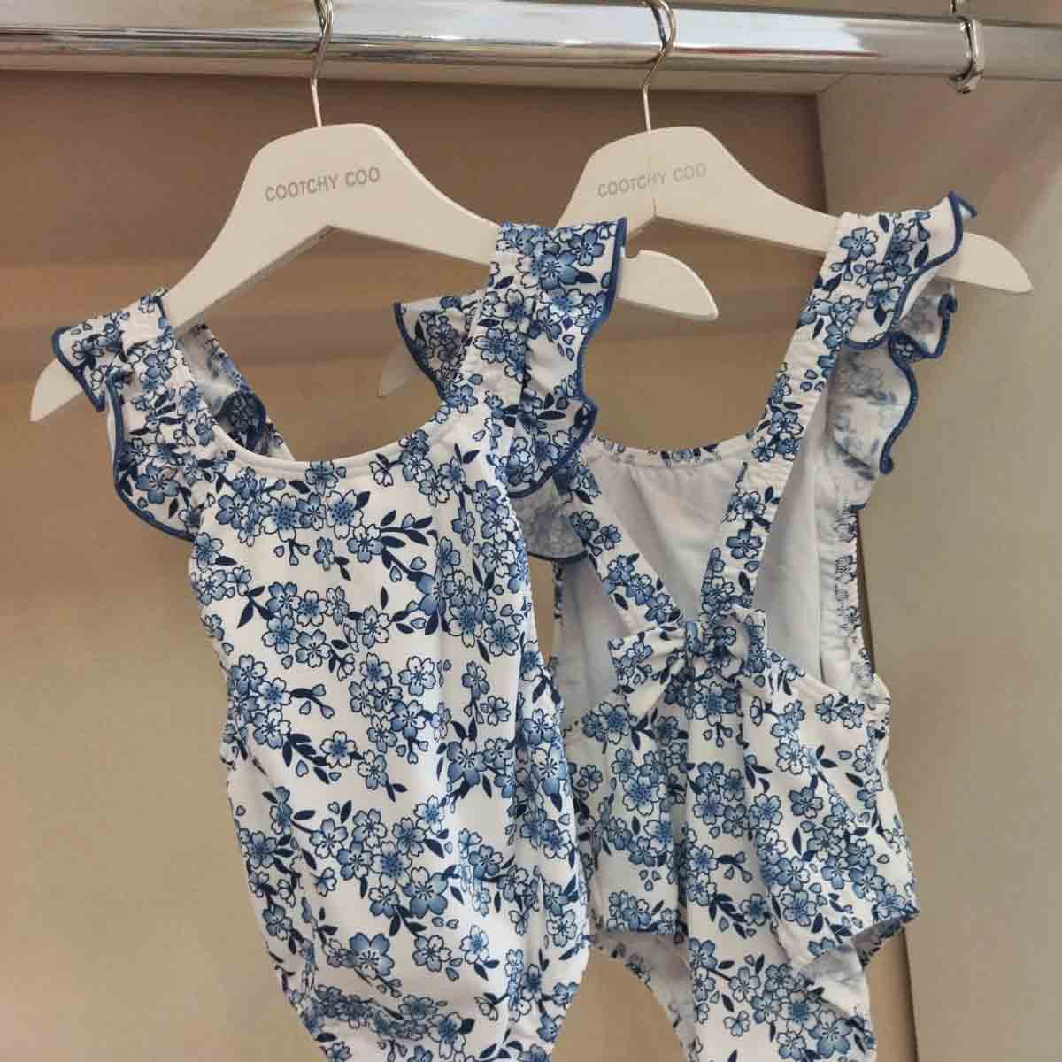 Malla con moño flores azul