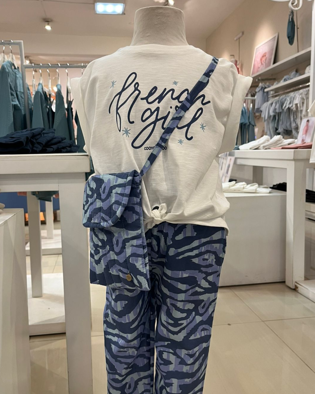 Carterita Matelasse Print Azul Y Aqua