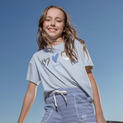 Remera amazing Corazón celeste
